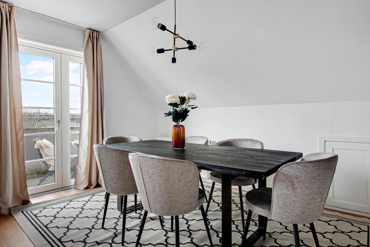 Sanders Charm - Amazing Two-Bedroom Apartment With Shared Garden โคเปนเฮเกน ภายนอก รูปภาพ